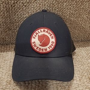 Fjallraven 1960 Logo Trucker Hat